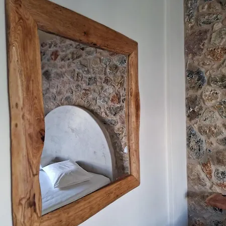 Jacksons Port View Kos Town